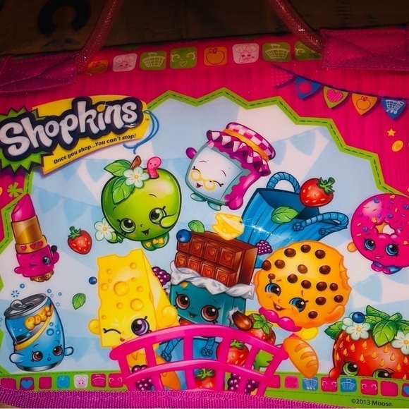 Shopkins early series lot and collection carrying case - Picture 7 of 7